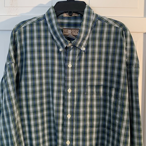 Sun River Clothing Company Other - Sun River Clothing Company XL Green & Blue Plaid Button-Down Shirt EUC